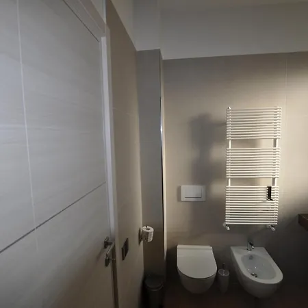 Holiday home Le Dimore Della Luna Via Liguria 6 *