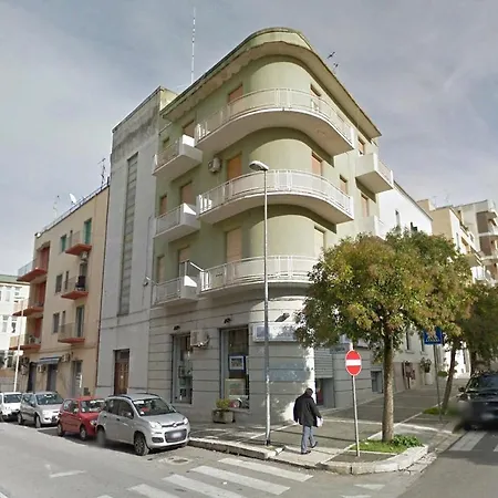 Casa de Férias Le Dimore Della Luna Via Liguria 6 *